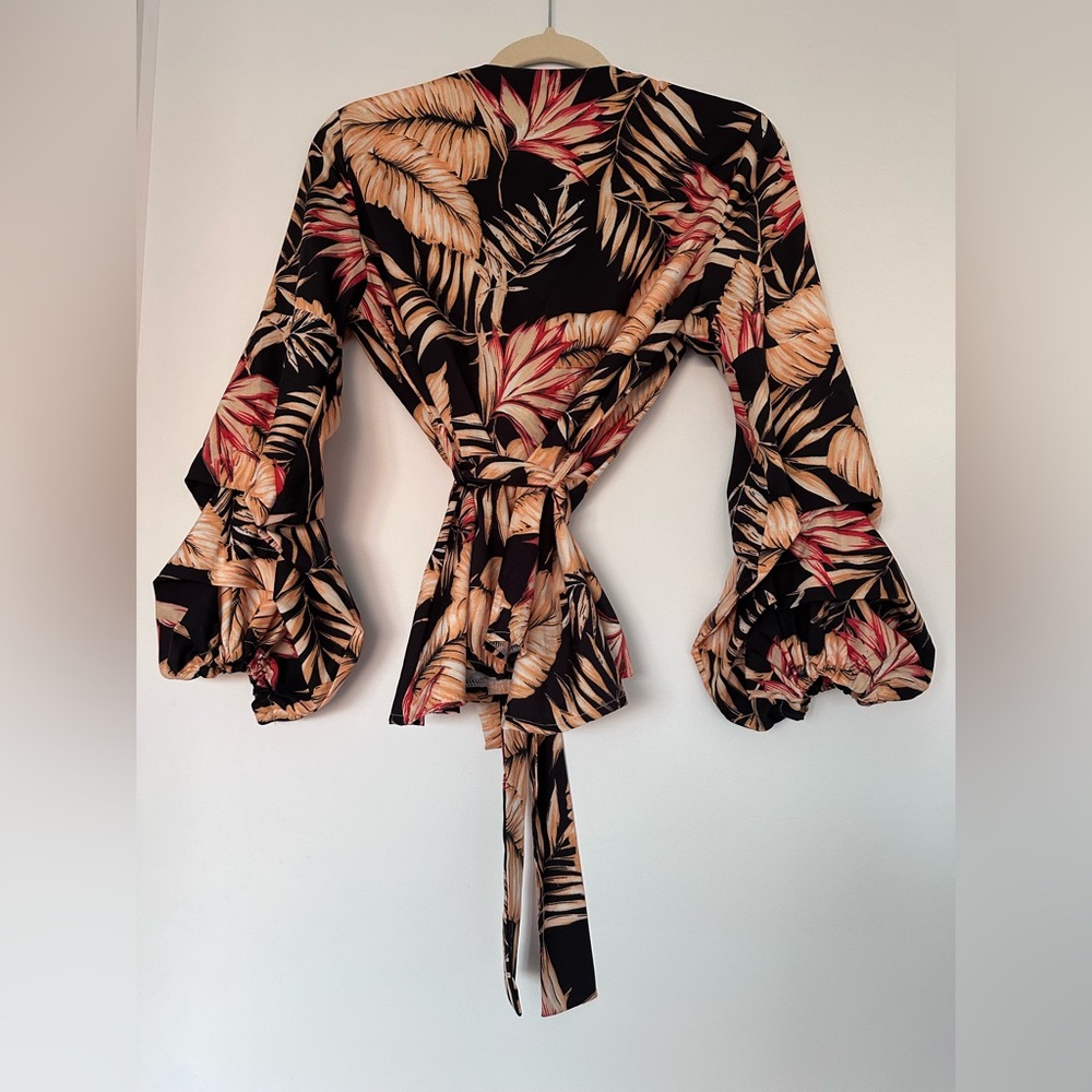 Beulah wrap top - Picture 5 of 5